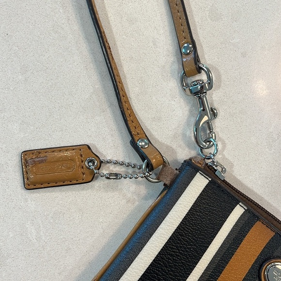 Coach Signature Women Wristlet/Wallet Brown Black Cream Strap Zipper PVC Leather - Picture 7 of 9